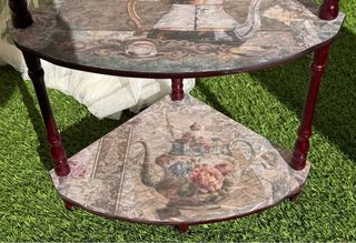 Mesa auxiliar esquinera decorativa