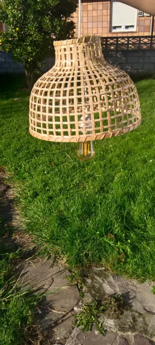 Lámpara de bambú Ikea