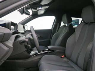 Peugeot 2008 Eléctrico GT 156 (115kW)