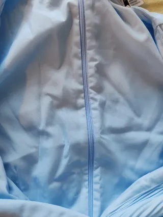 Vestido largo plisado floral azul Fehaute