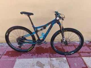 Bicicleta MTB Carbono Sram NX
Talla, M