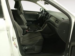 Volkswagen T-Roc Advance