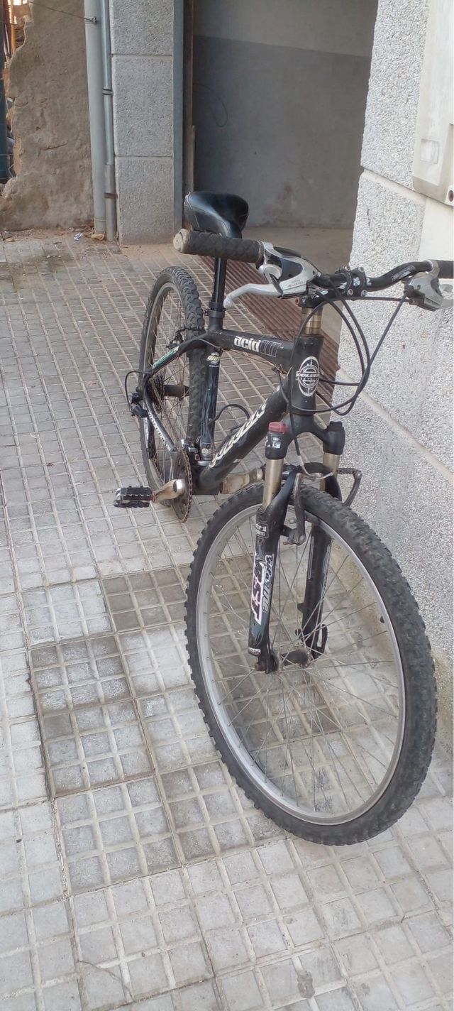 Bicicleta de montaña de aluminio