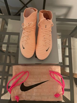 Botas Fútbol Nike Phantom Luna 2 Elite FG