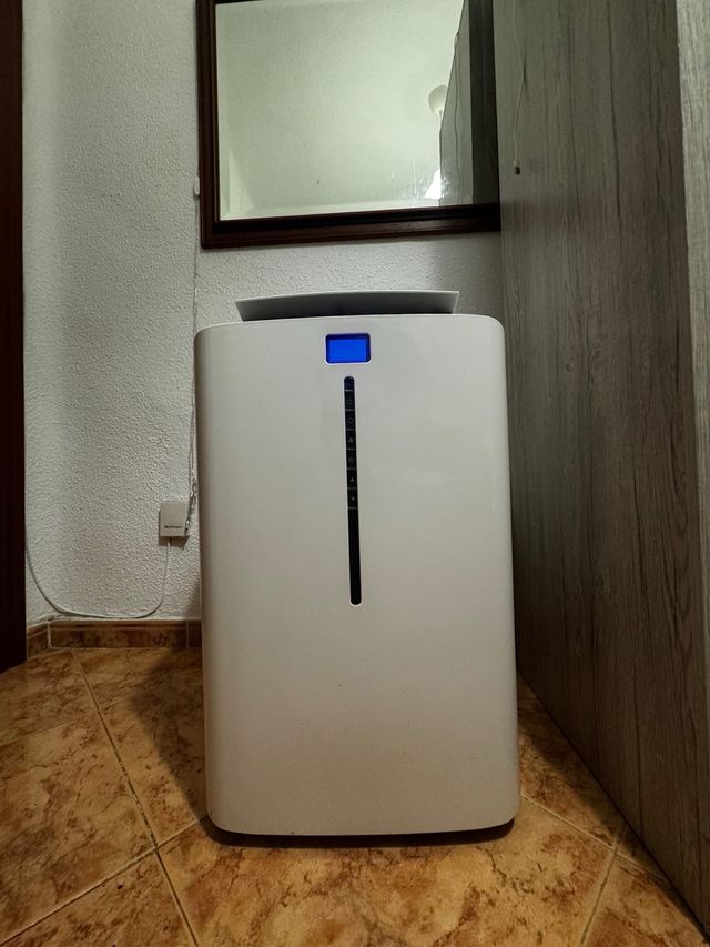 Aria condizionata portatile bianca