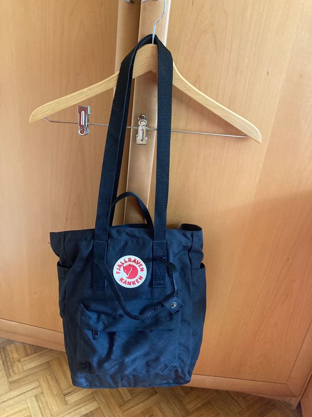 Mochila Fjäll Räven Kånken Negra