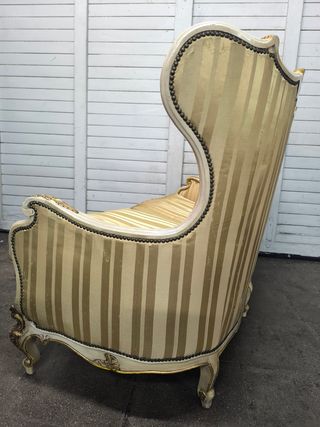 Sofá antiguo 2 plazas beige y dorado