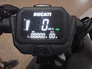 Patinete Eléctrico Ducati PRO-I PLUS