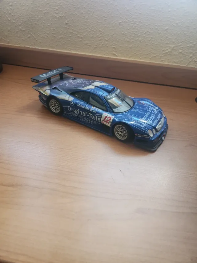Mercedes CLK GTR Azul