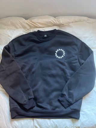 Sudadera Manfinity Negra y Blanca