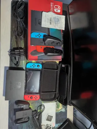 Nintendo Switch + Accesorios