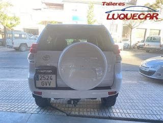 Toyota Land Cruiser 150 2010