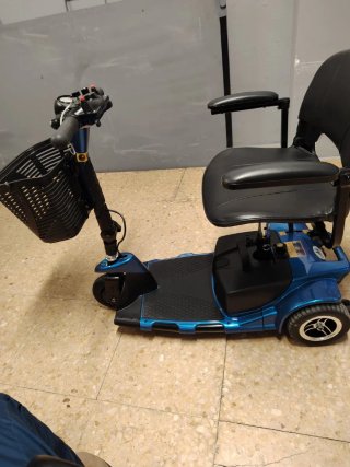 Scooter eléctrico movilidad reducida
