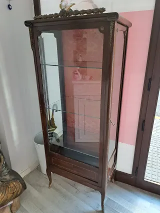 Vitrina antigua madera y cristal