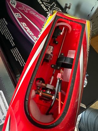 Barco RC Universal Racing Super Mono X