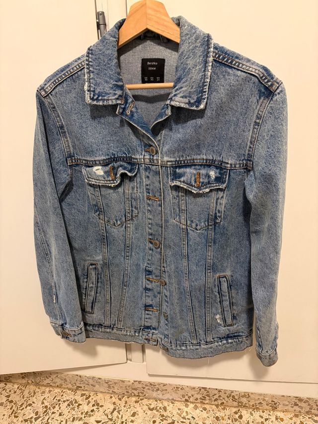 Chaqueta vaquera Bershka oversize mujer T.XS