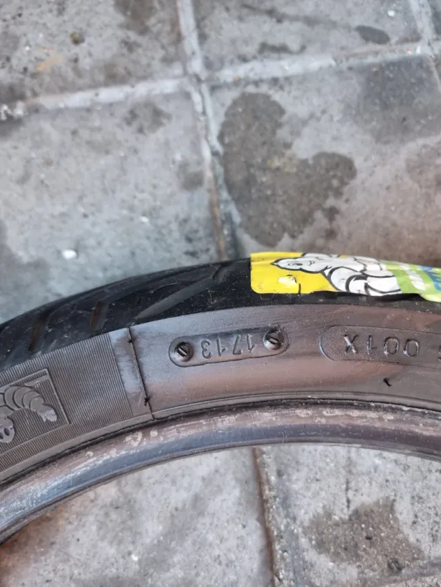 Pneumatico Michelin City Grip 2 100/80-16 50S