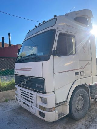 • Recambios para Volvo *Diferentes modelos*