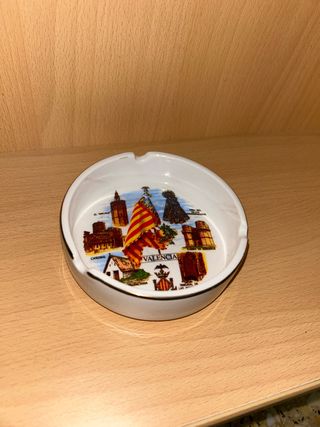 Cenicero souvenir Valencia