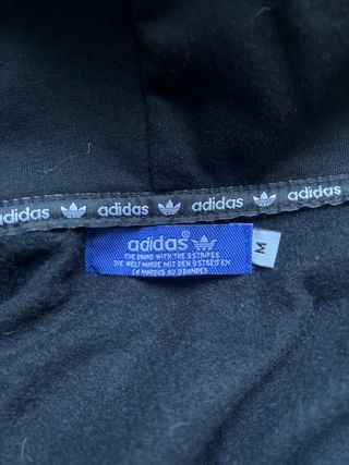 Sudadera Adidas con capucha y cremallera