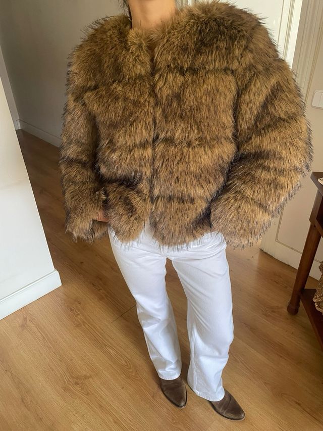 Abrigo pelo de zorro.