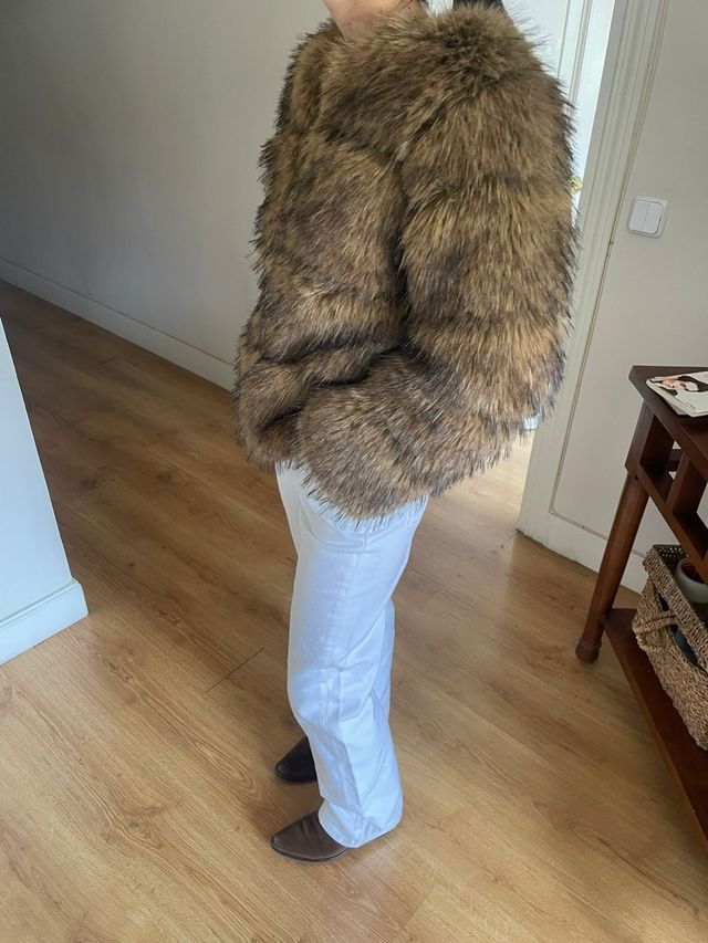 Abrigo pelo de zorro.