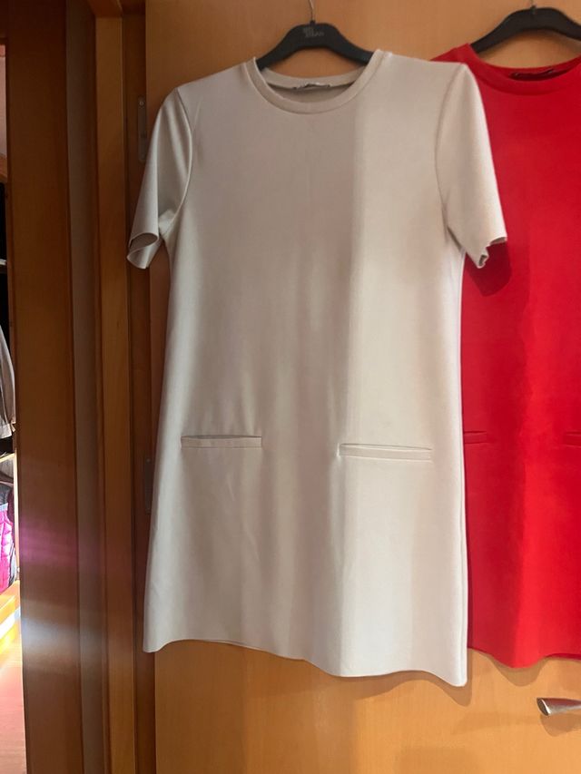 Vestidos Zara Beige y Rojo Talla S