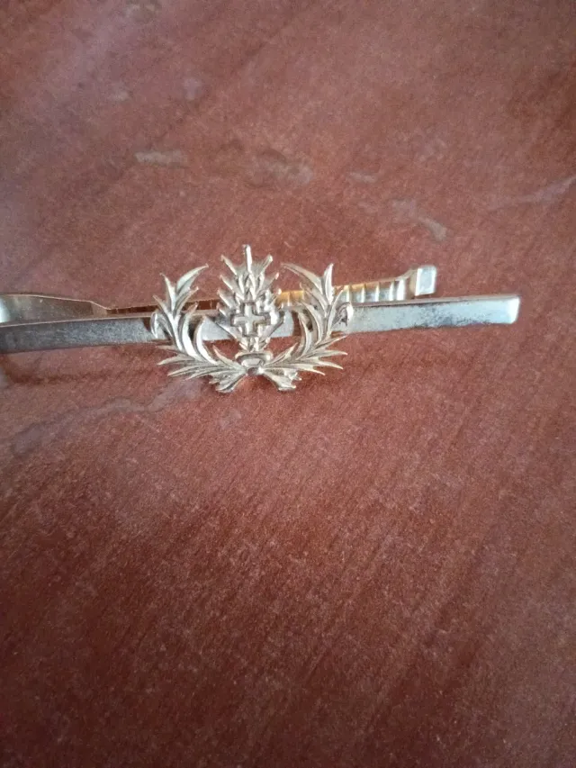 Pasador de corbata militar años 70