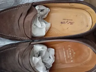 Zapatos de ante Carmina Marrones tara