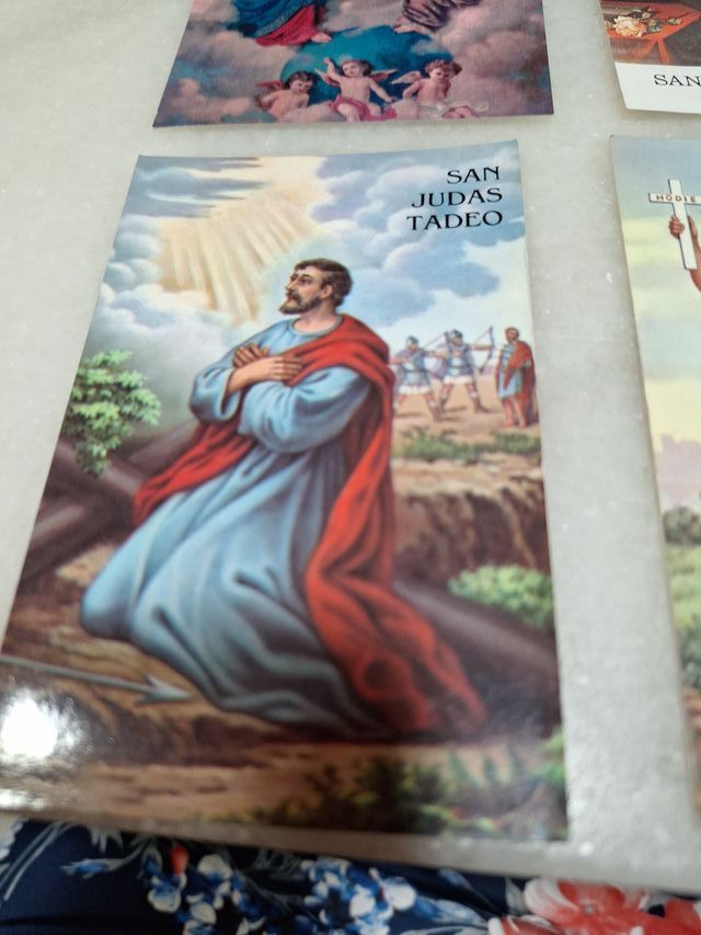 Nueve estampas religiosas. C47