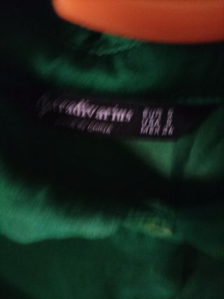 Blusa Stradivarius verde talla S