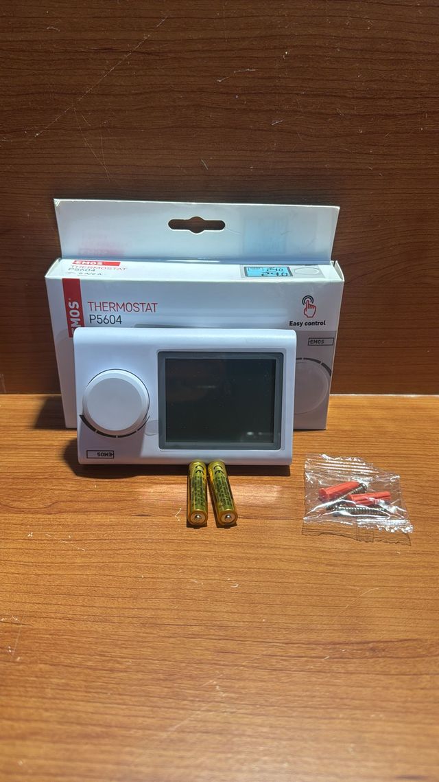 Termostato Digital EMOS P5604