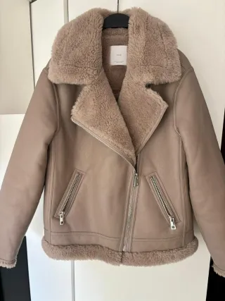 Chaqueta Mango Beige Borrego