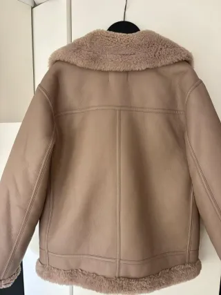 Chaqueta Mango Beige Borrego