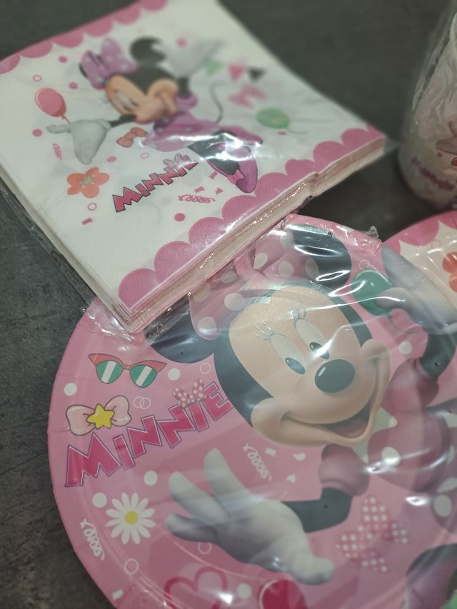 Set Minny 50 pz per feste, compleanni baby shower