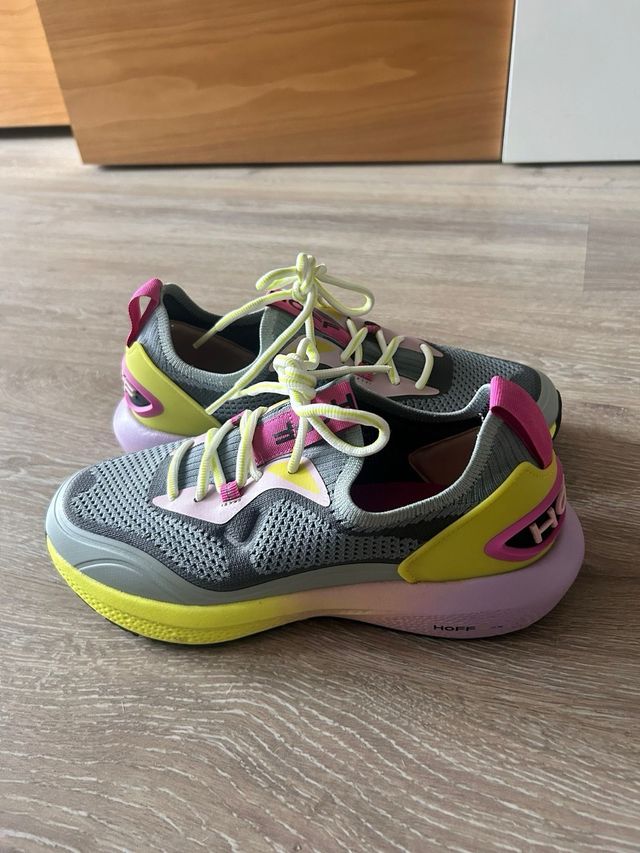 Zapatilla deportiva Hoff gris y amarillo