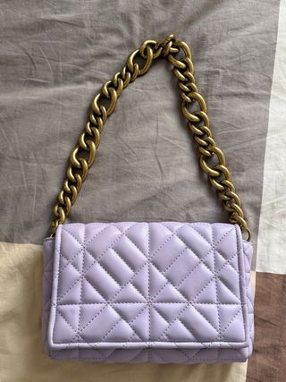 Bolso Zara Morado con Cadena Dorada