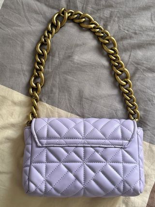 Bolso Zara Morado con Cadena Dorada