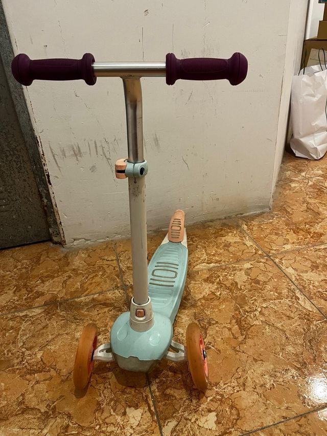 Patinete infantil 3 ruedas con luces