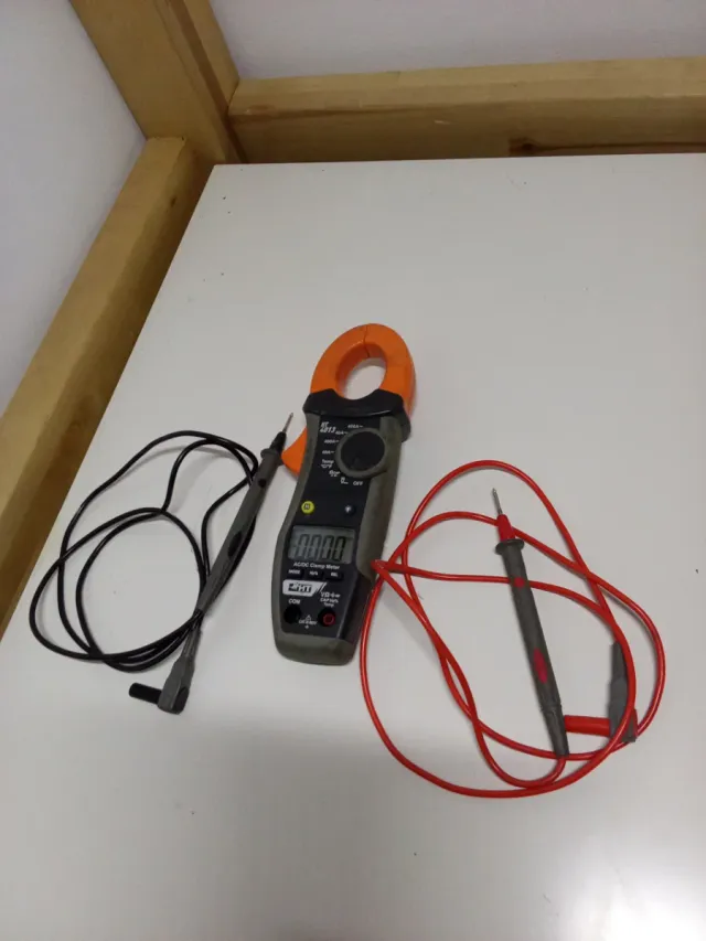 Pinza Amperimétrica HT 4013