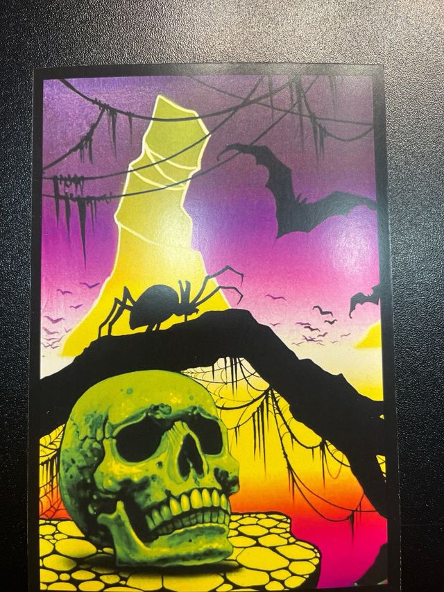 Pack Halloween ABBYSS Stickers y Pin