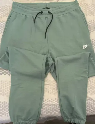 Pantalón Nike Verde