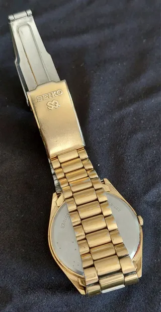 Reloj Seiko Quartz Dorado Vintage Mujer