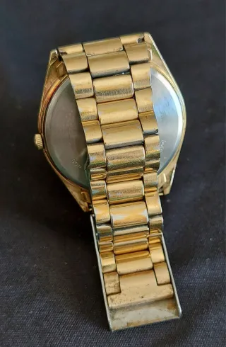 Reloj Seiko Quartz Dorado Vintage Mujer