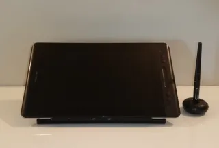 Tavoletta Grafica Huion Nera e Argento