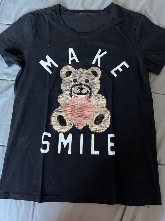 Camiseta negra oso lentejuelas MAKE SMILE