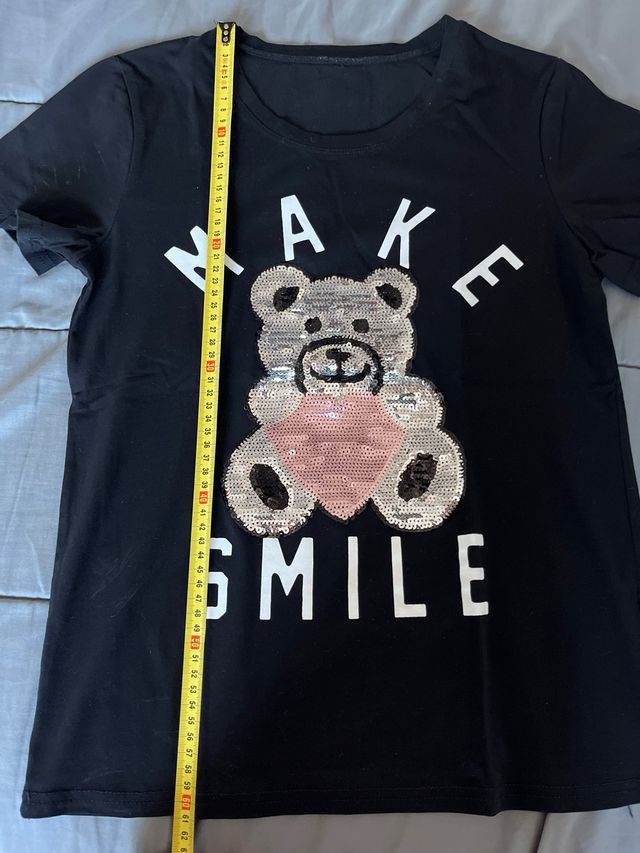 Camiseta negra oso lentejuelas MAKE SMILE