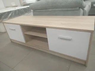 BONITO APARADOR PARA TV