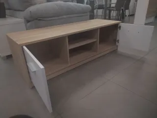 BONITO APARADOR PARA TV