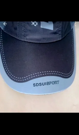 Zaino e Cappello Sportivo Nero